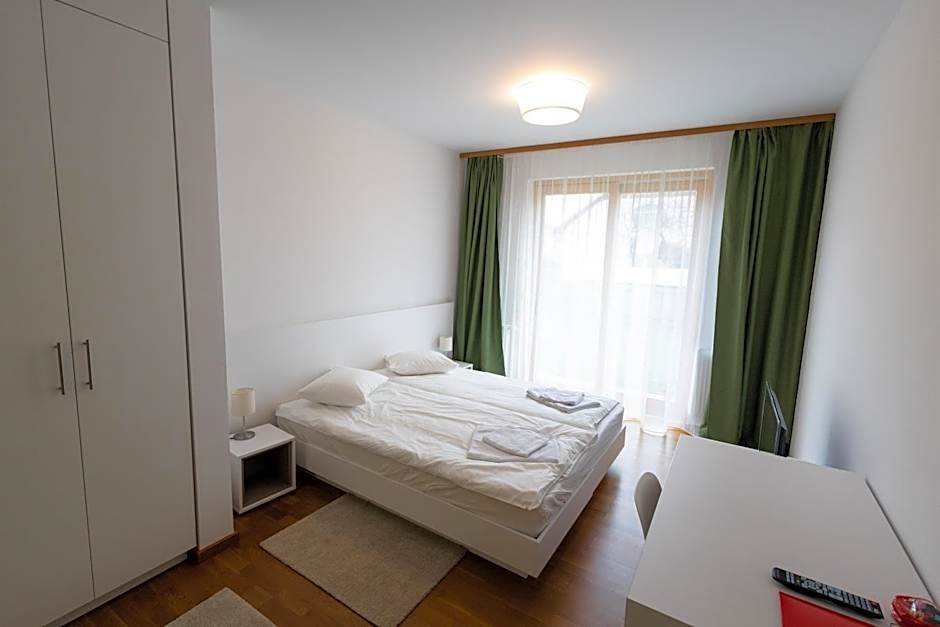 MERKUR APARTMENTS - SELF CHECK-in