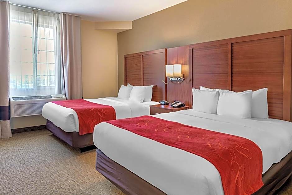 Comfort Suites Eugene