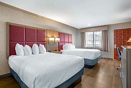 2 Queen Beds, Non-Smoking, High Speed Internet Access, Microwave And Refrigerator, Coffee Maker, Iro