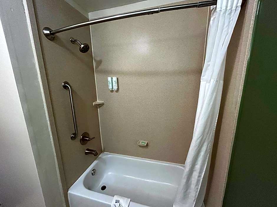 Sleep Inn & Suites Manchester