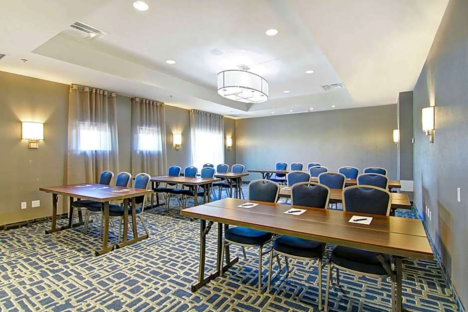 Homewood Suites by Hilton Ottawa-Kanata
