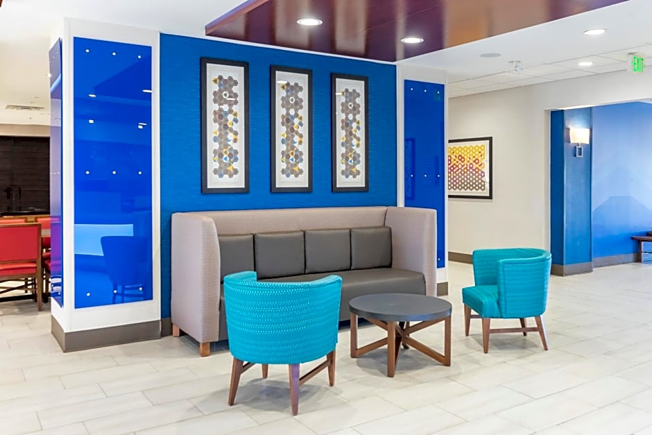 Holiday Inn Express Hotel & Suites Albuquerque Midtown by IHG