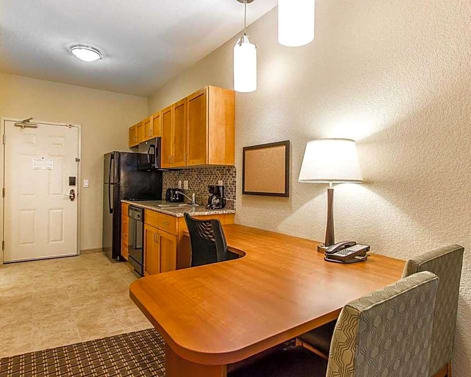 TownePlace Suites by Marriott Minot