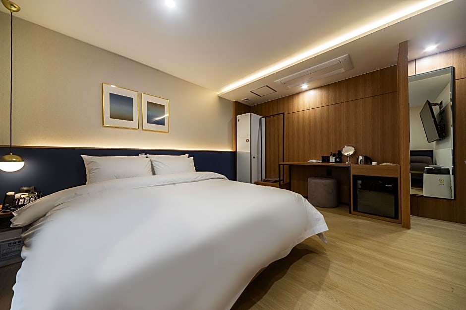 Changwon Masan Shinpo No. 25