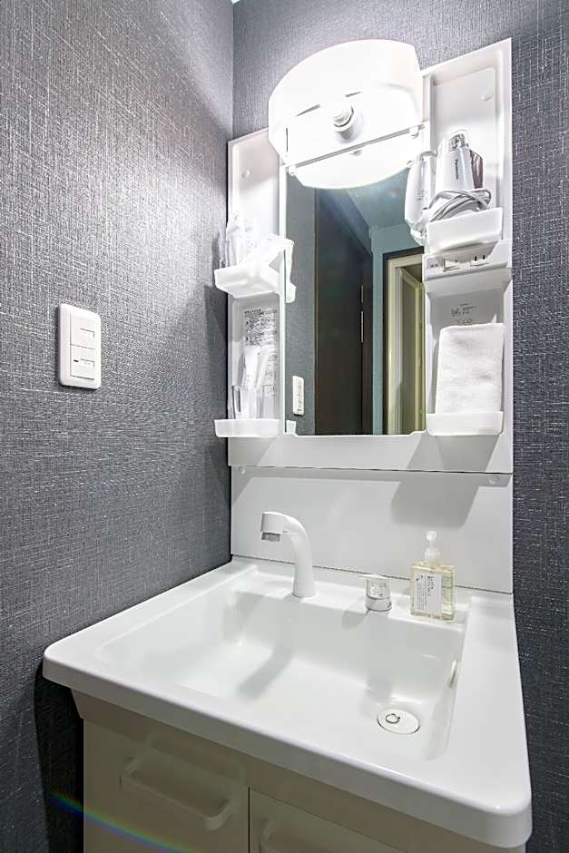 JPINN Kyoto Ekimae Mongakucho