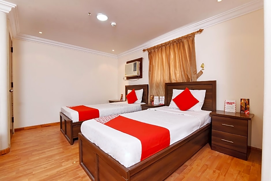 OYO 416 Bonais Hotel