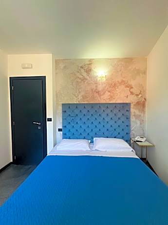 Superior Double or Twin Room with City View