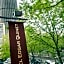 Hotel Edgar Quinet