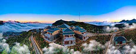 Cloud Paradise Resort