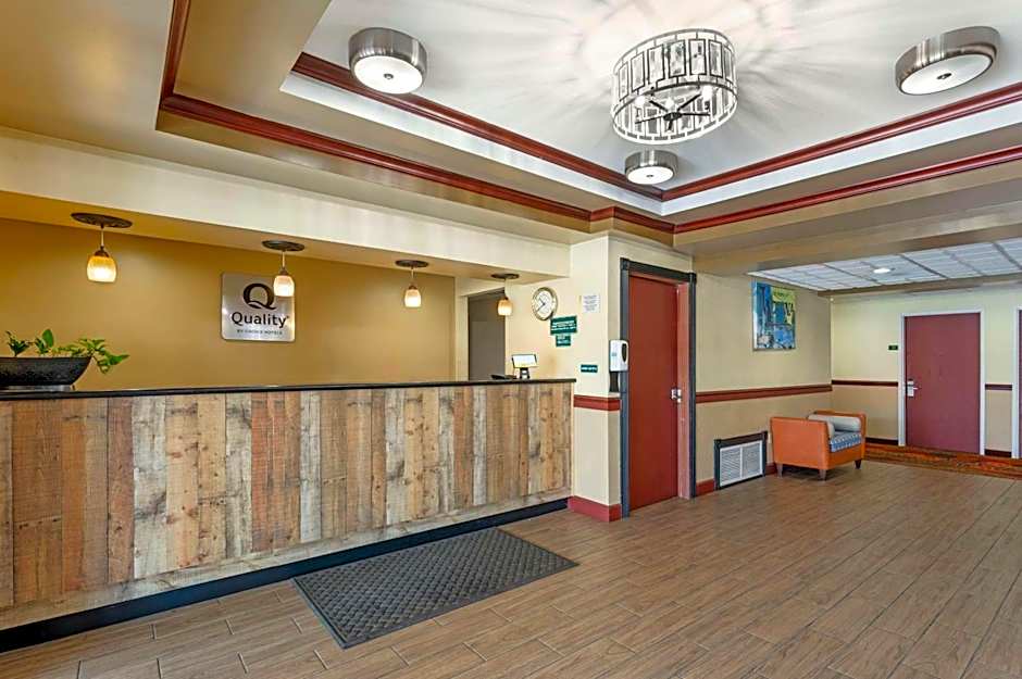 Quality Suites