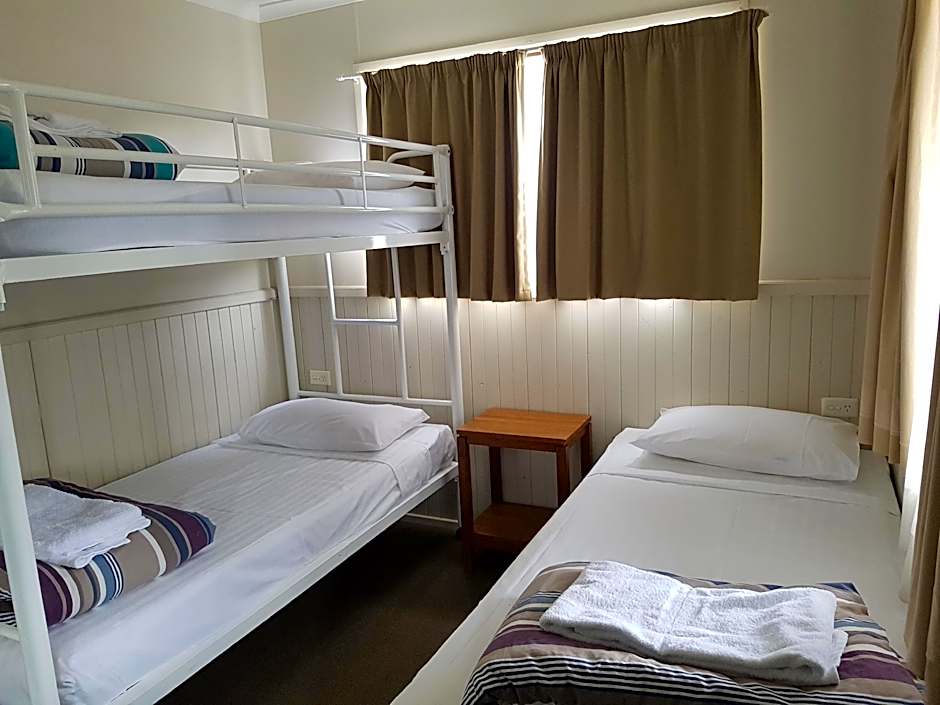 Canberra Carotel Motel