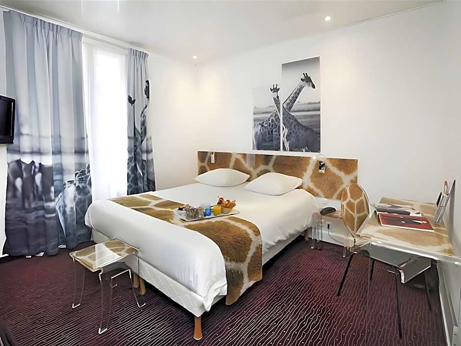 Photo 1 of 6 of Double Room