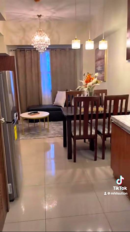 Deluxe Unit Sea View Horizon 101 Cebu