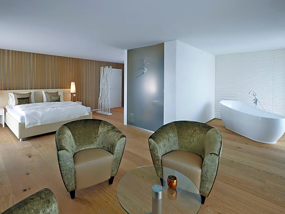 Hotel AVA
