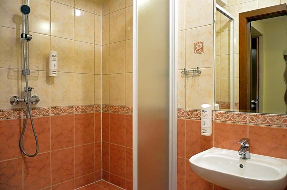 WenderEDU Business Center