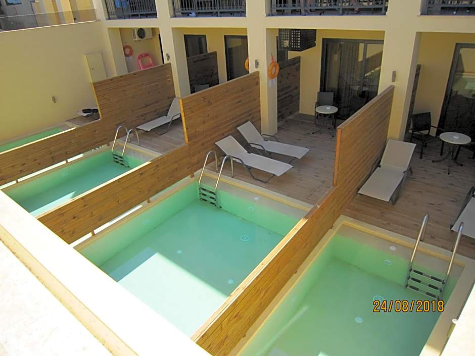 Atlantis Beach Hotel