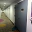 Days Inn by Wyndham Lake Bluff/Great Lakes Naval Base