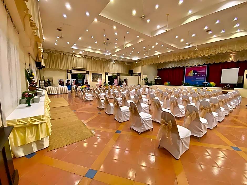 Pakse Hotel & Restaurant