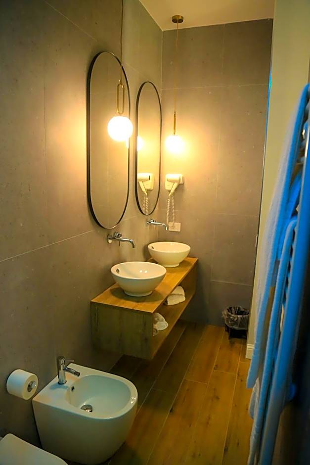 Krysos Luxury Rooms