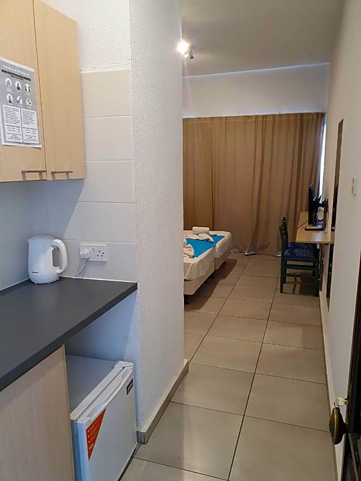 Sea CleoNapa Mandali