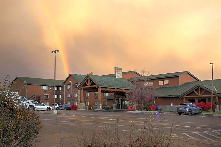 Best Western Plus Mccall Lodge And Suites