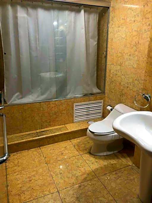 Sexto piso y vista al mar