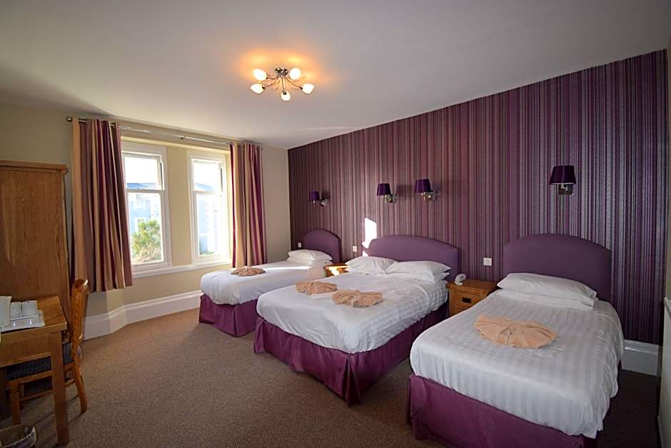 Riviera Hotel
