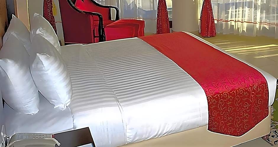 Royal Phoenicia Hotel