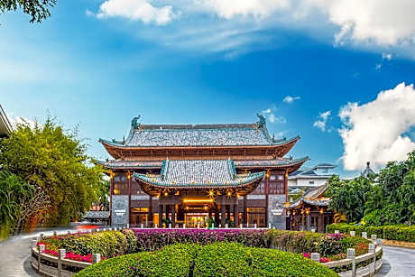 Swissotel Sanya Yalong Bay (Opens Dec. 2024)