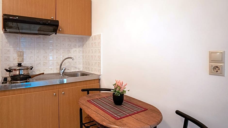 Jasmine "By Checkin"