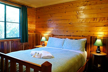 Forest View Two-Bedroom Cabin