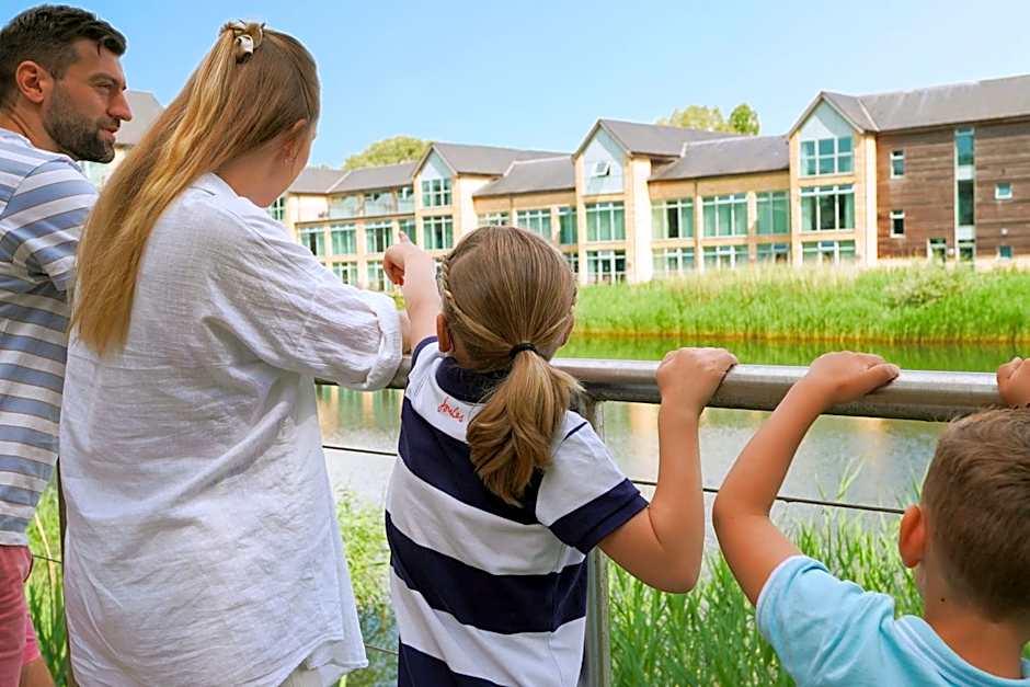 De Vere Cotswold Water Park Apartments