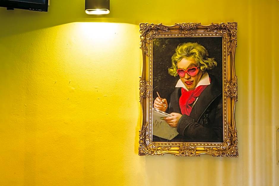 Safestay London Kensington Holland Park