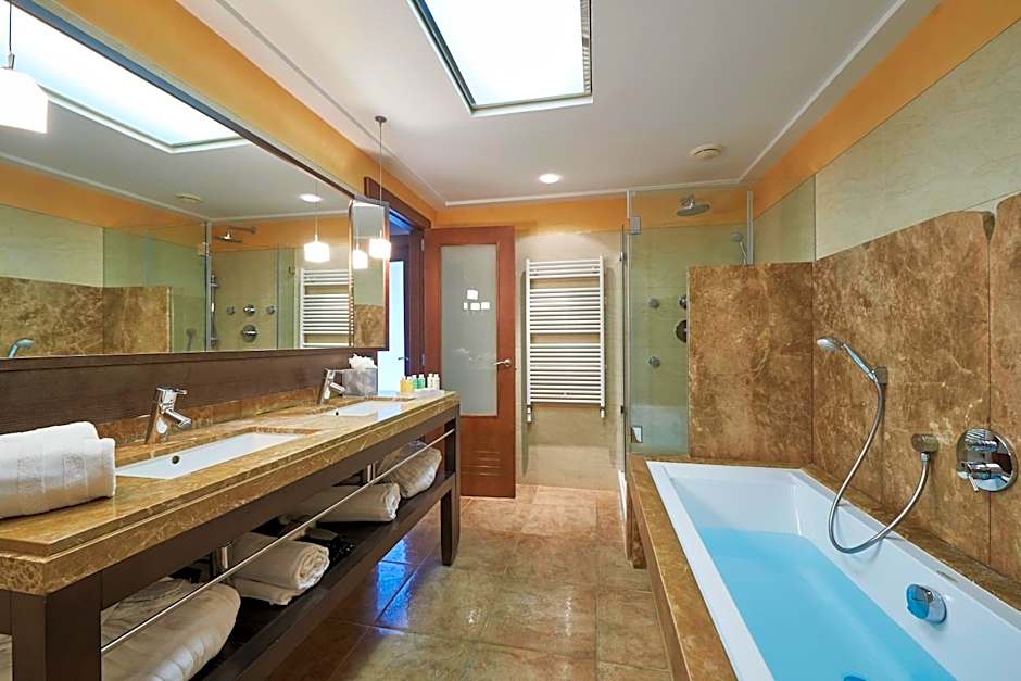 Insotel Fenicia Prestige Suites & Spa
