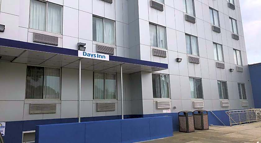 Days Inn by Wyndham Brooklyn Borough Park