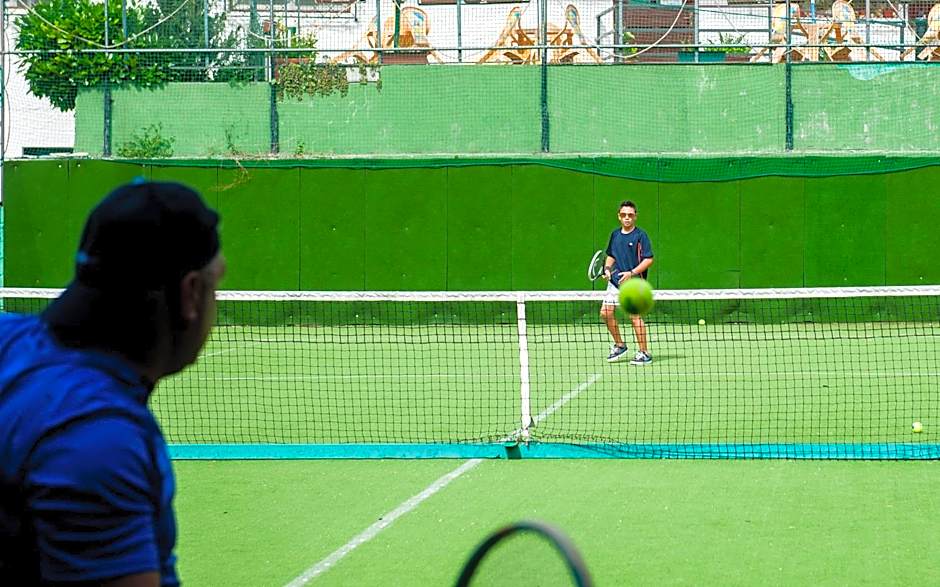 Villaggio Turistico Camping Cervino