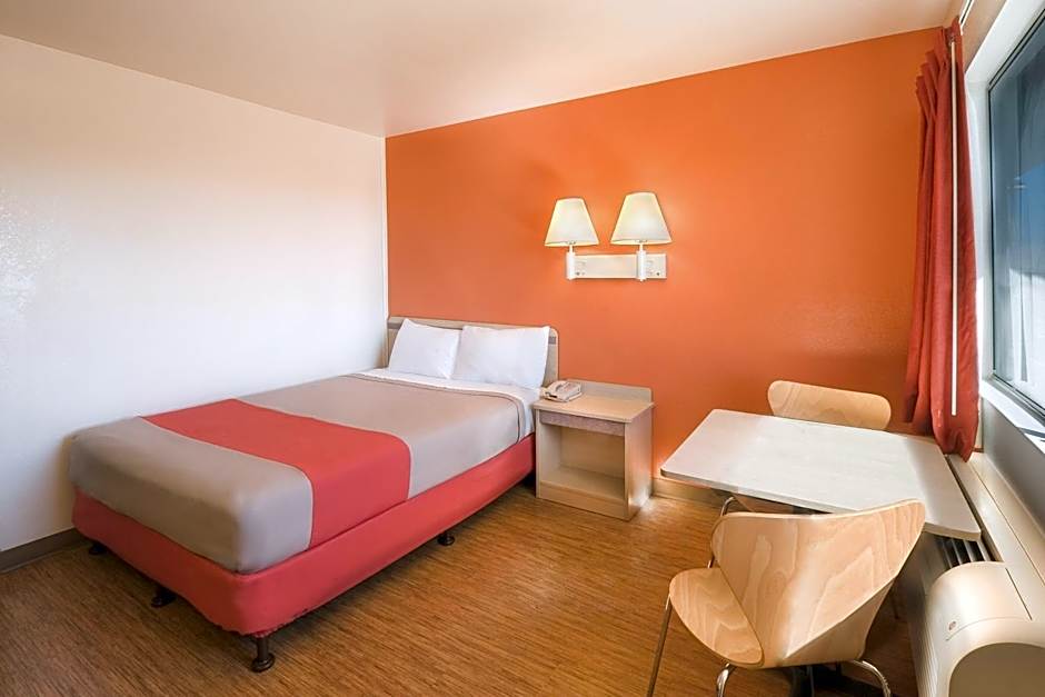 Motel 6-Pendleton, OR