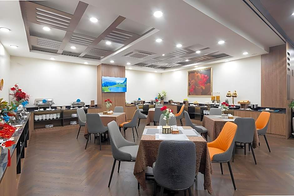 Viet Lotus Saigon Hotel