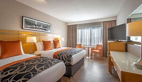 Deluxe Double & Single Room