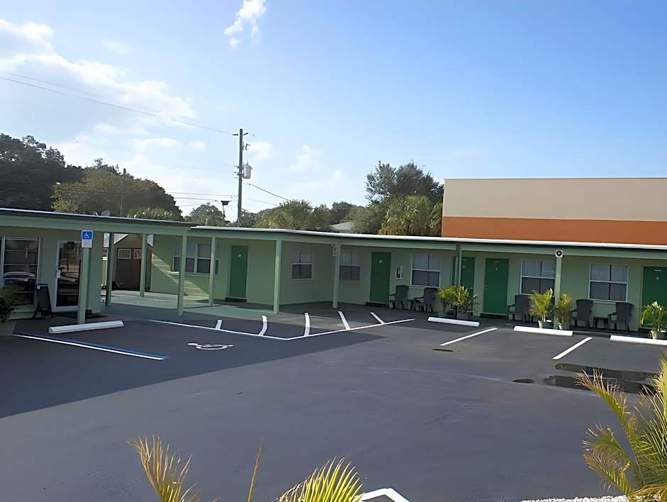 Sunshine Inn & Suites Venice, Florida