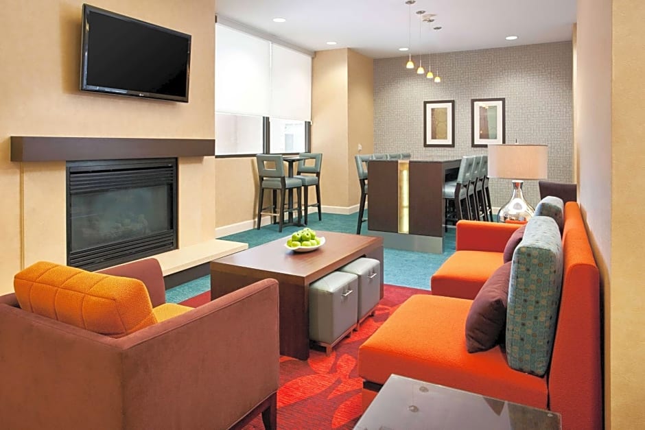 Sonesta ES Suites San Antonio Downtown Alamo Plaza