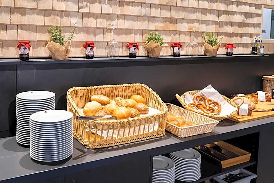 coucou hotel & kuckucks-stube (Titisee)