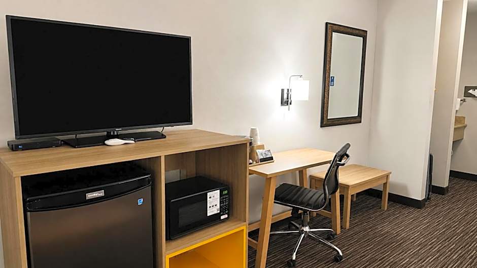 Days Inn by Wyndham Rio Rancho