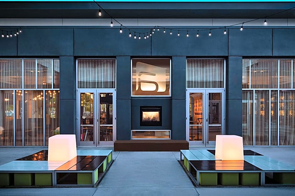 Aloft by Marriott San Francisco Airport