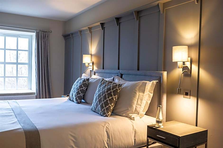 Marshall Meadows Manor House