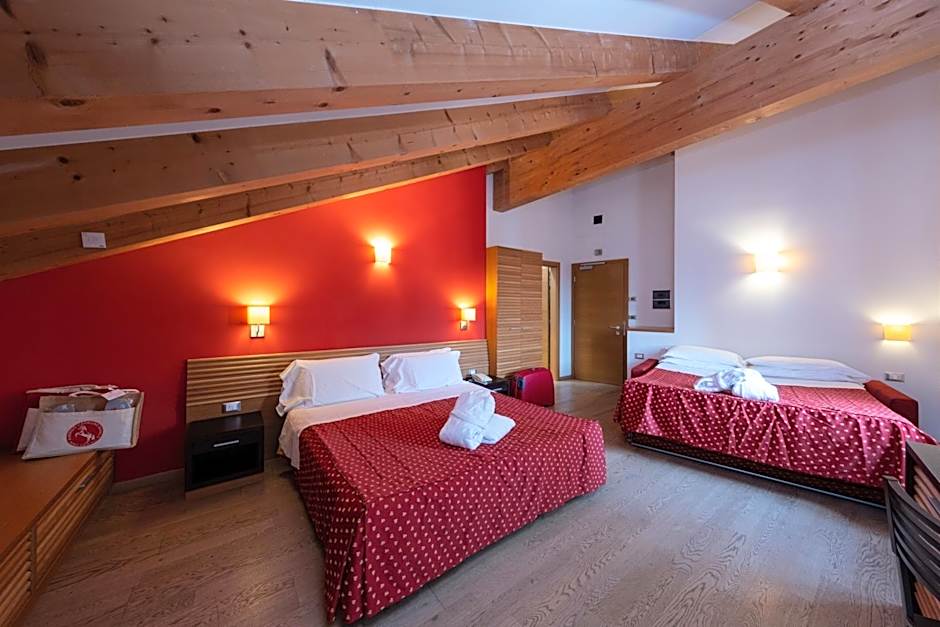 Cavallino Experience - Alpine Wellness Hotel