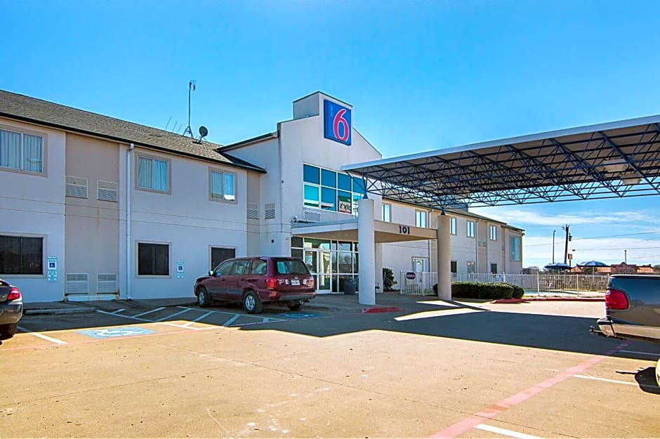 Motel 6-Terrell, TX