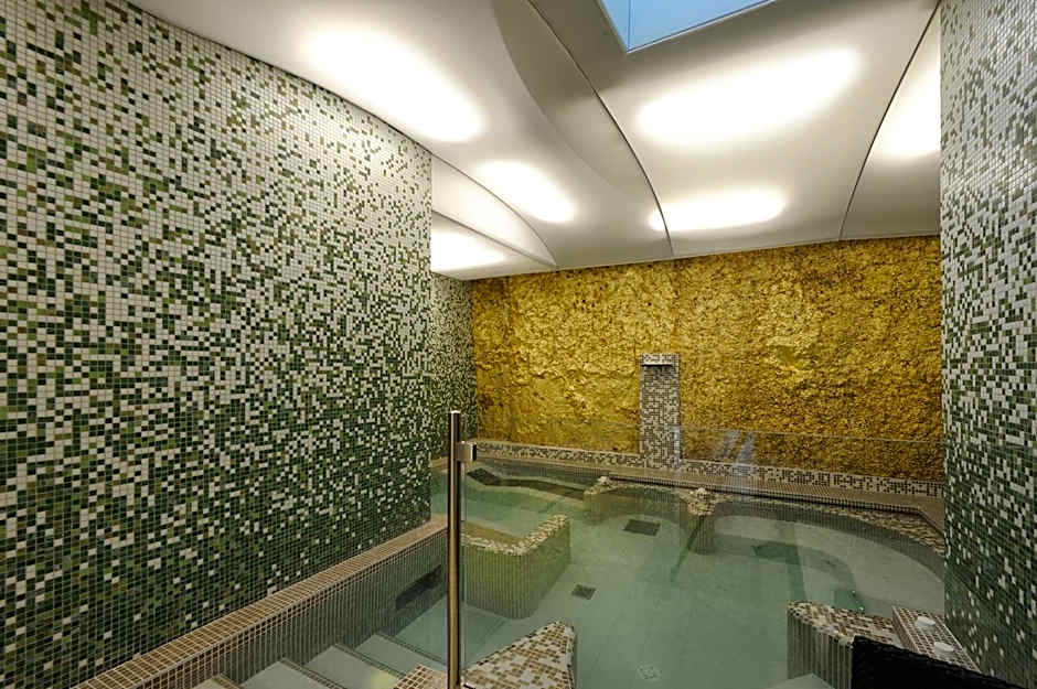 Hotel Bertusi