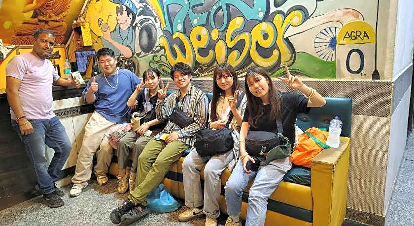 Bedweiser Backpackers Hostel