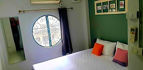 Double Bed Private Shared Bathroom